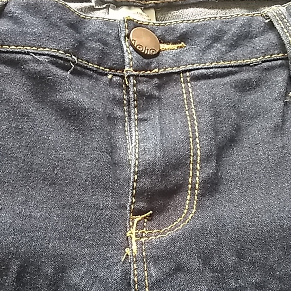 Jeans - Picture 3 of 3